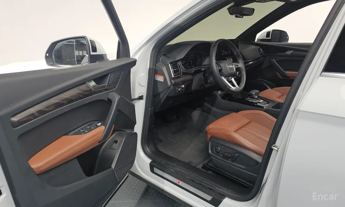 Фото 10 - Audi Q5