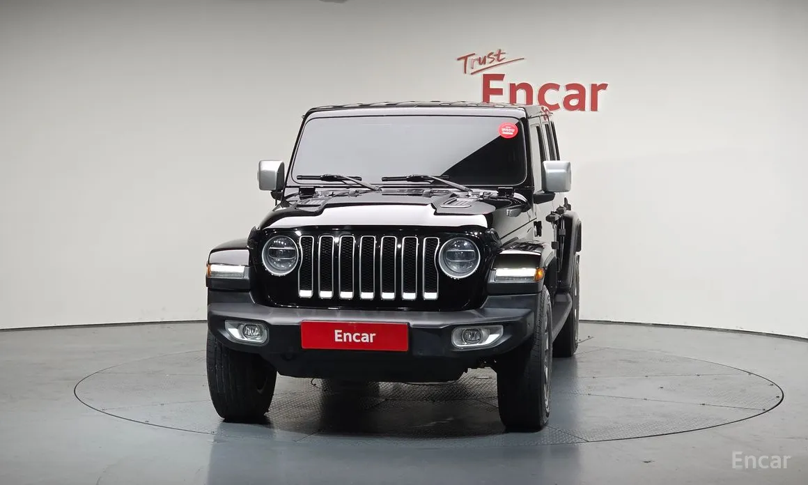 Фото 3 - Jeep Wrangler