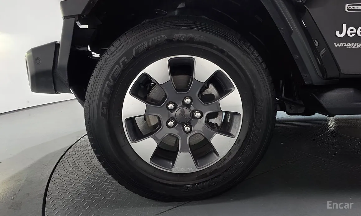 Фото 5 - Jeep Wrangler