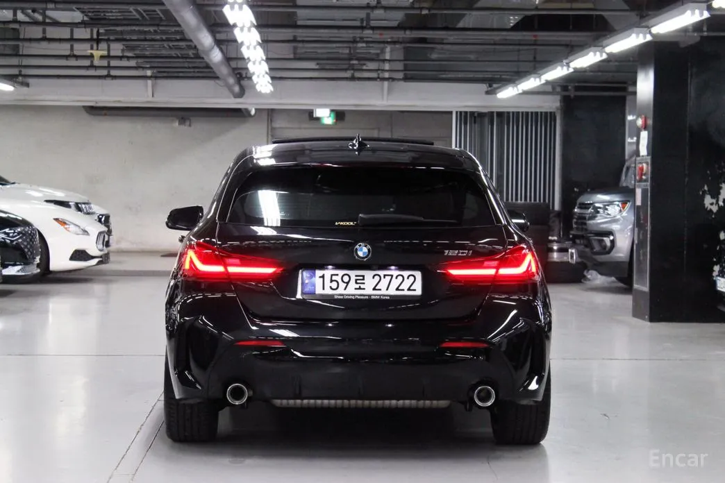 Фото 5 - BMW 1 Series