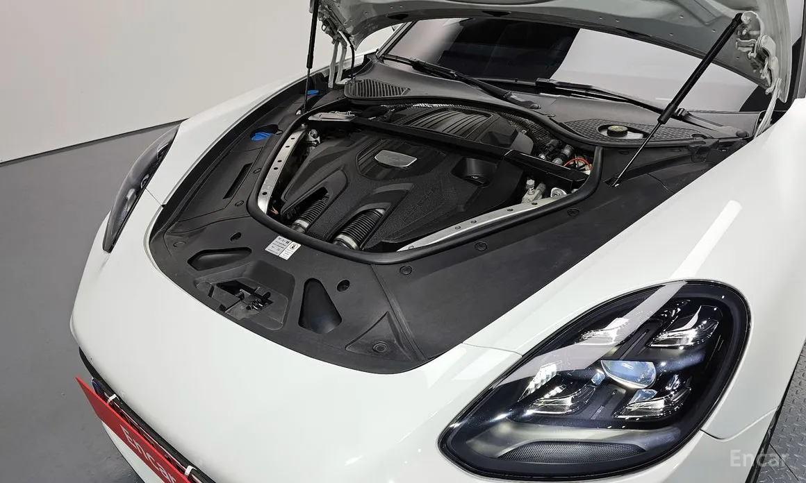 Фото 6 - Porsche Panamera