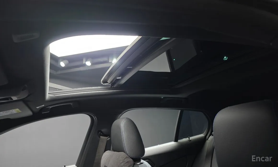 Фото 18 - BMW 1 Series