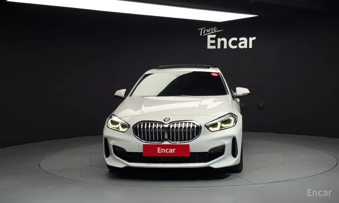 Фото 3 - BMW 1 Series