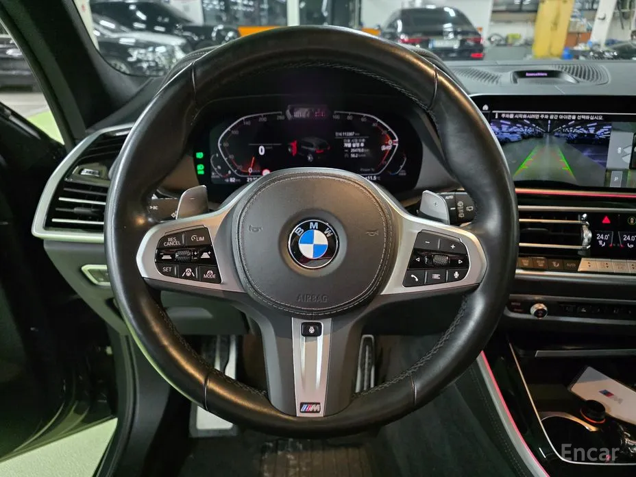 Фото 18 - BMW X5