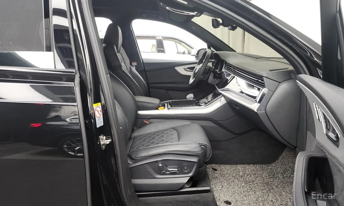 Фото 11 - Audi Q7