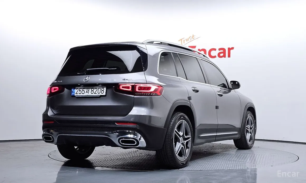 Фото 2 - Mercedes-Benz GLB-Class