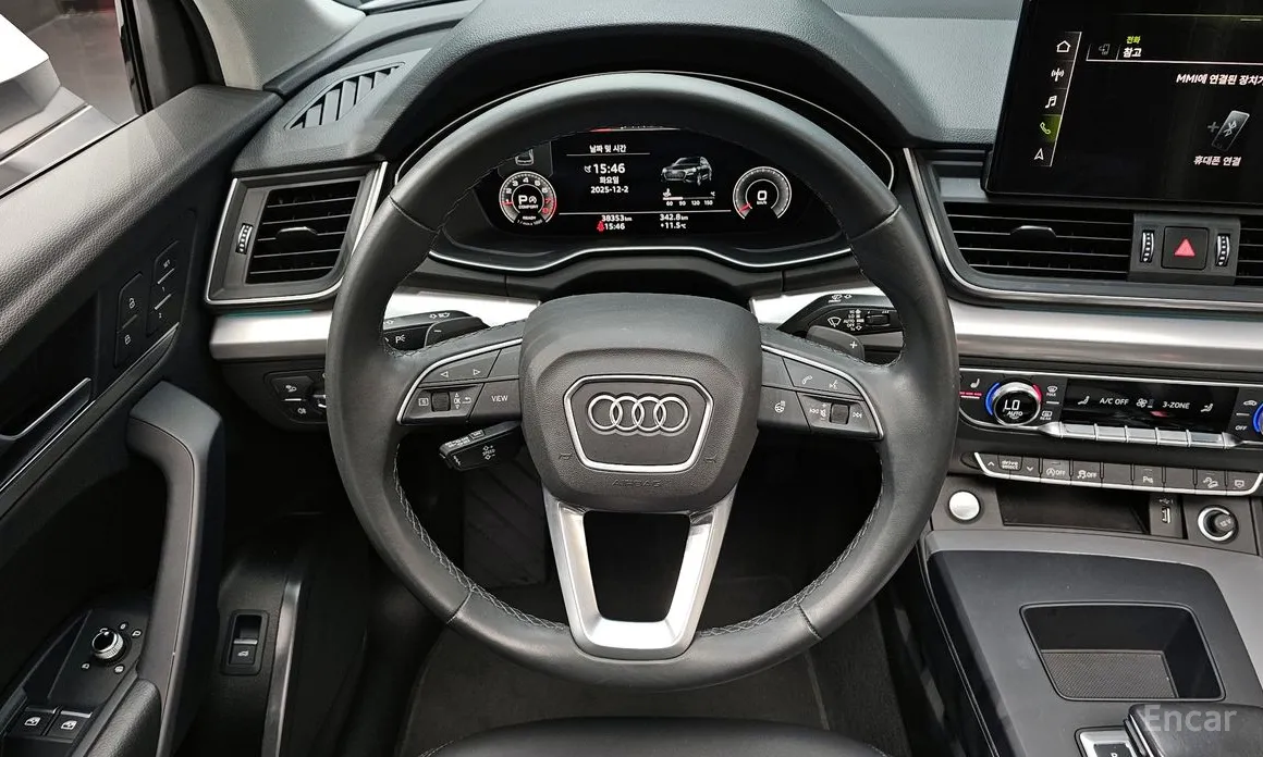 Фото 13 - Audi Q5