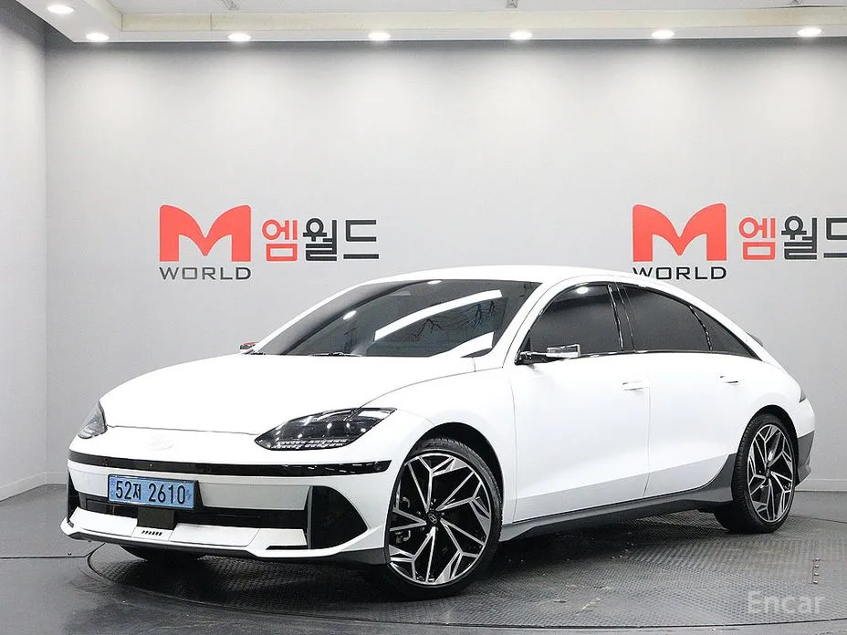 Фото 2 - Hyundai Ioniq 6