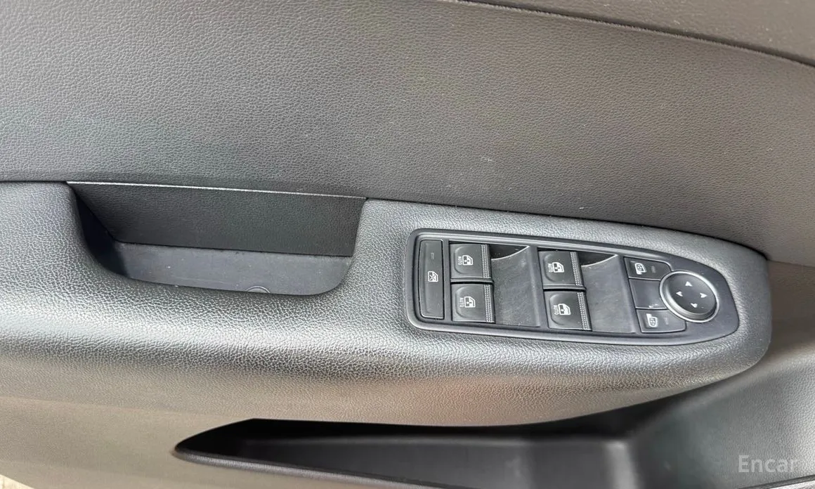 Фото 10 - Renault XM3