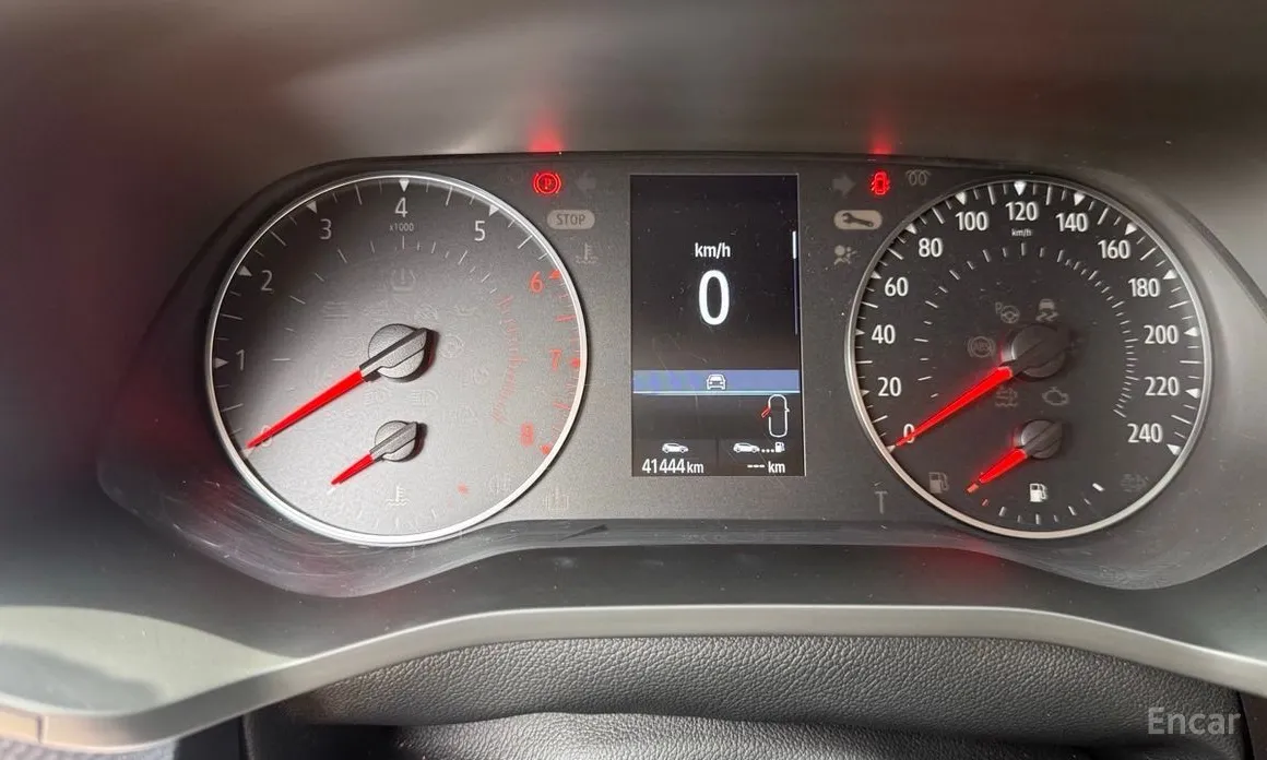 Фото 12 - Renault XM3