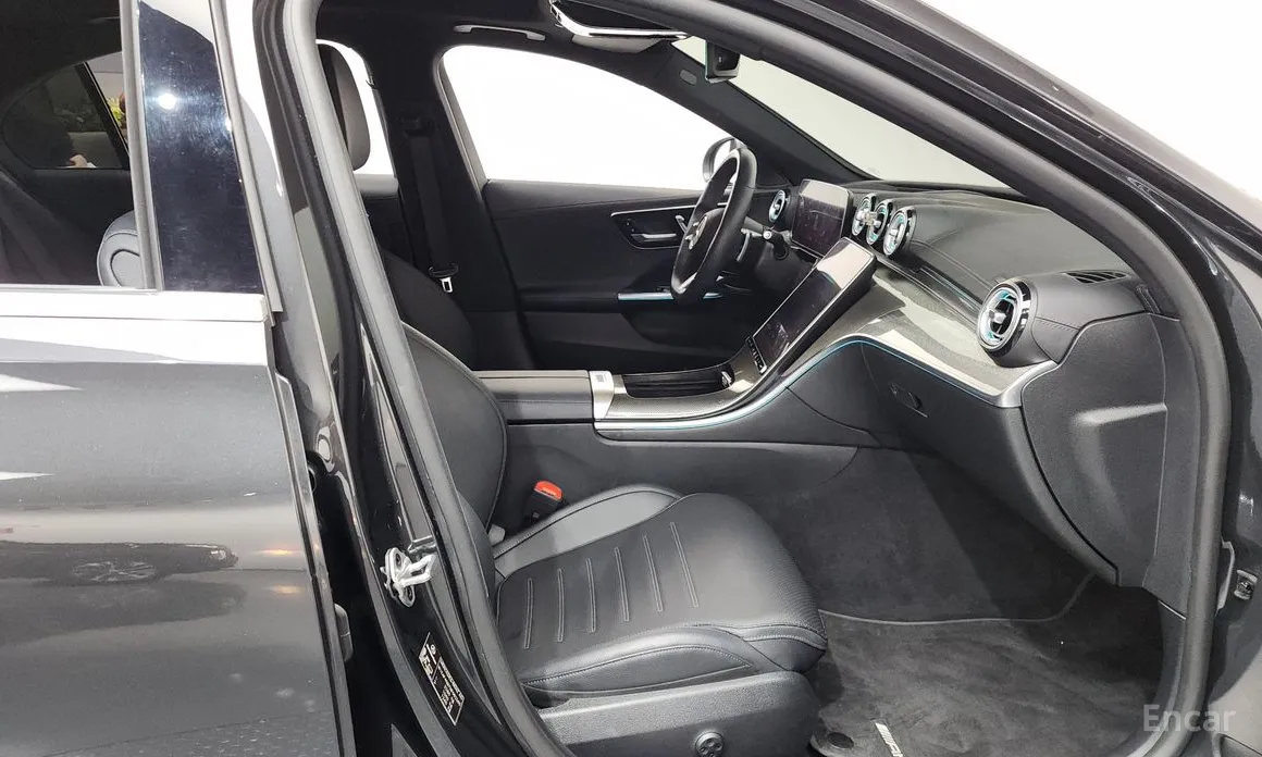 Фото 11 - Mercedes-Benz C-Class