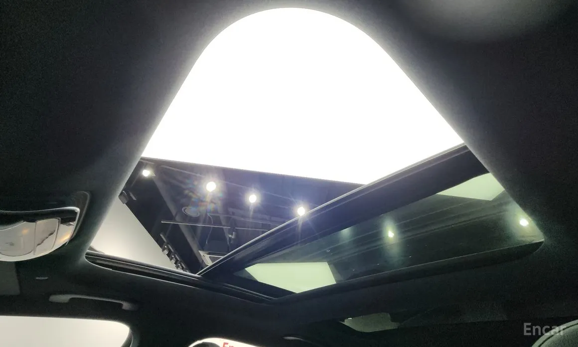 Фото 19 - Mercedes-Benz C-Class