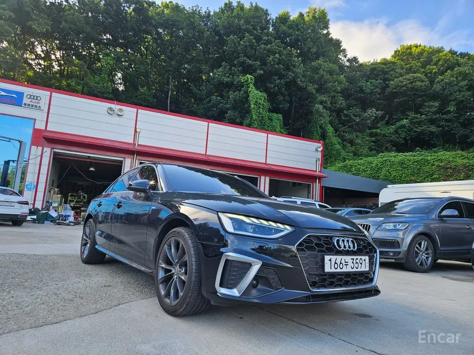 Фото 10 - Audi A4