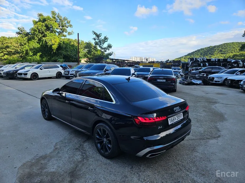 Фото 5 - Audi A4