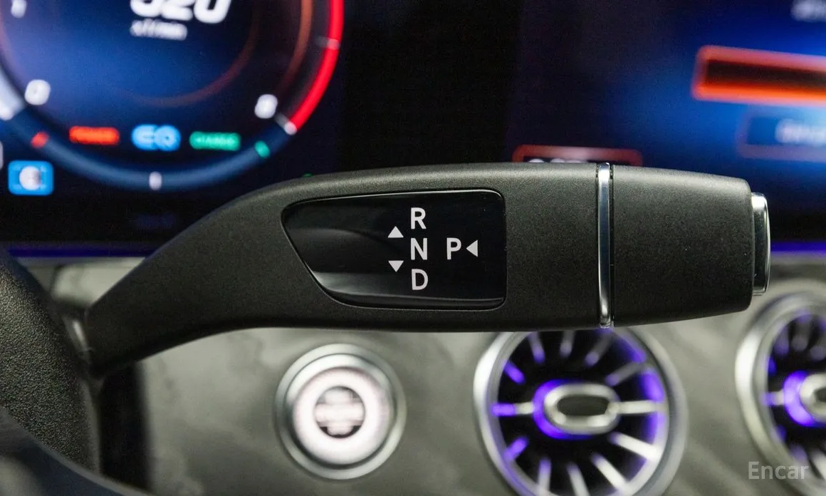 Фото 9 - Mercedes-Benz CLS-Class