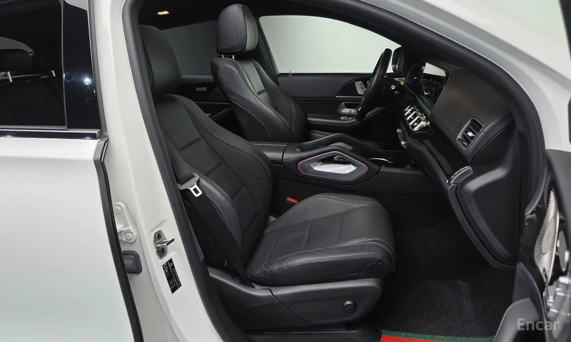 Фото 11 - Mercedes-Benz GLE-Class