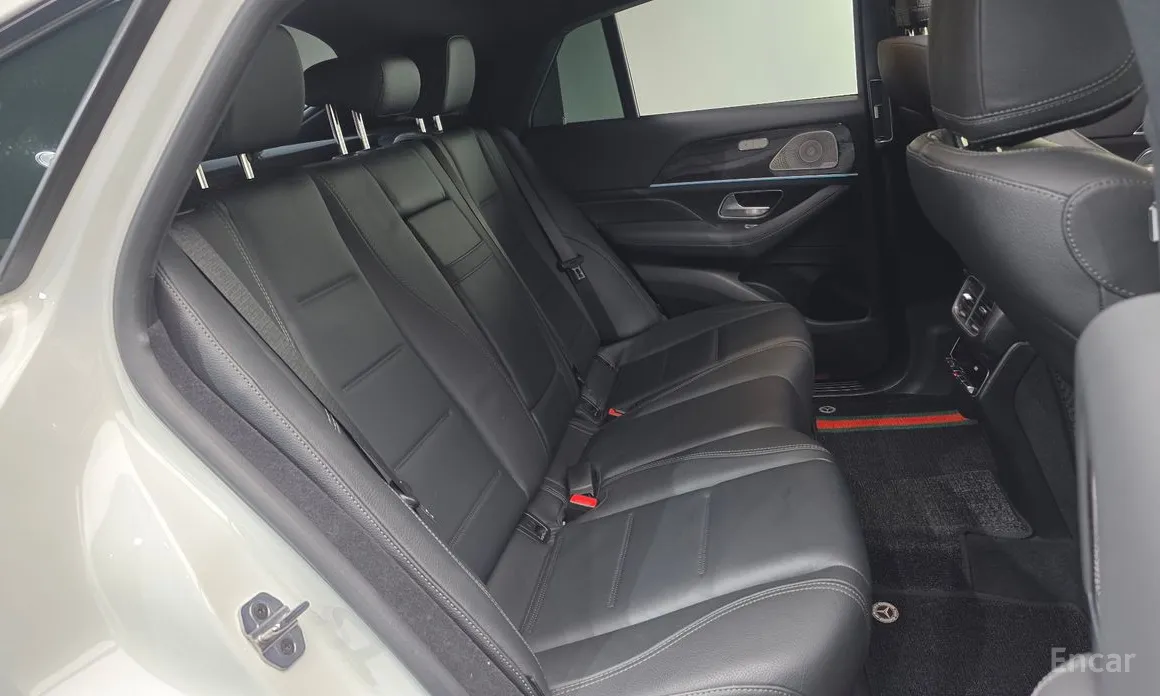 Фото 12 - Mercedes-Benz GLE-Class