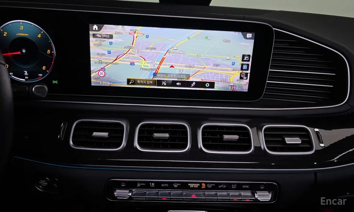 Фото 14 - Mercedes-Benz GLE-Class