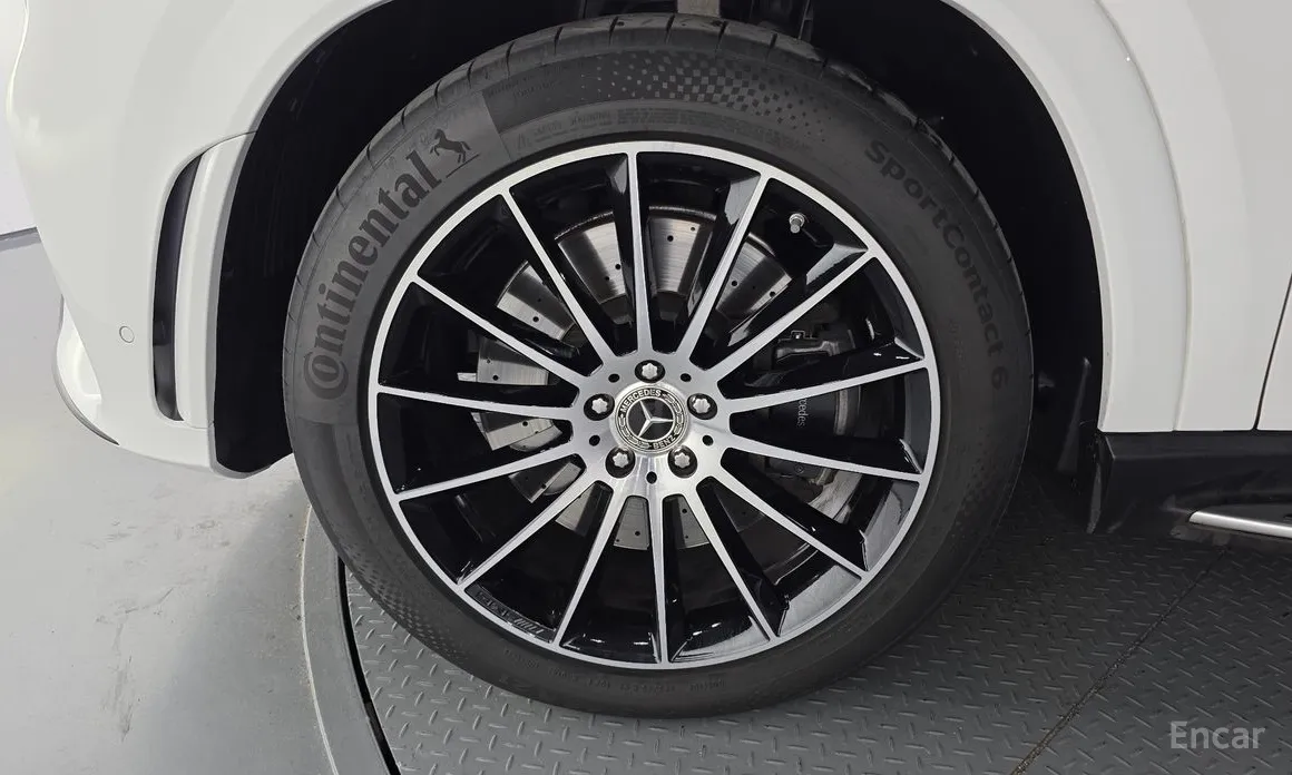 Фото 5 - Mercedes-Benz GLE-Class