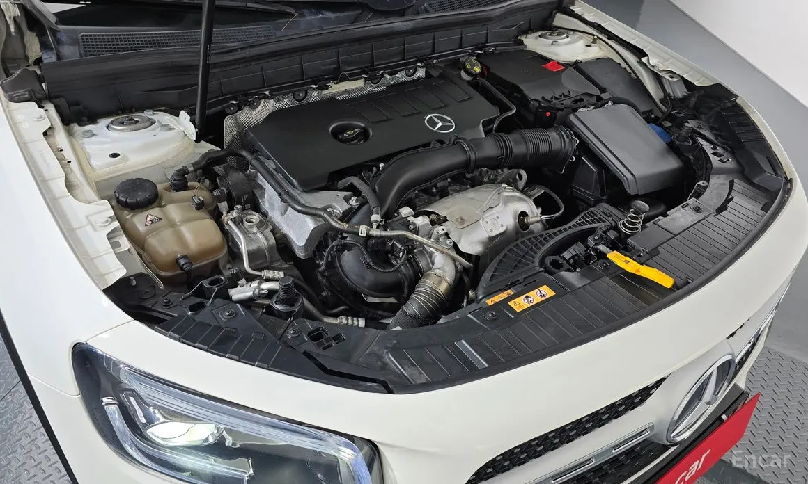 Фото 6 - Mercedes-Benz GLB-Class