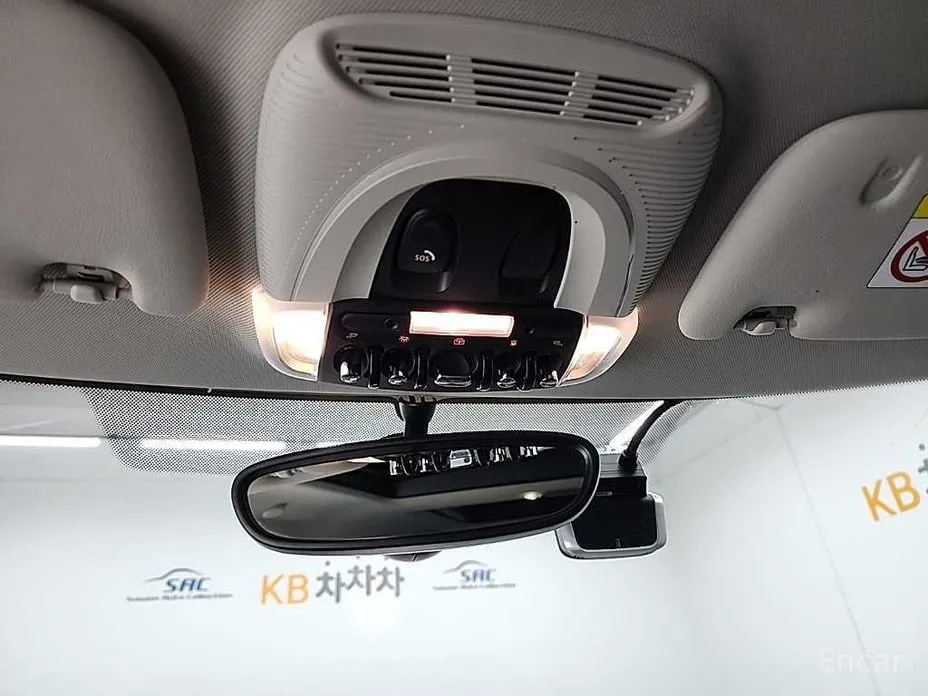 Фото 17 - Mini Clubman