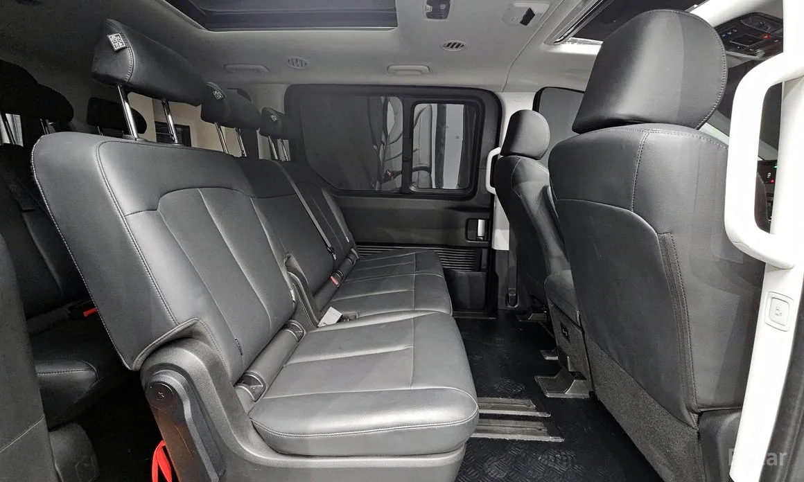 Фото 11 - Hyundai Staria