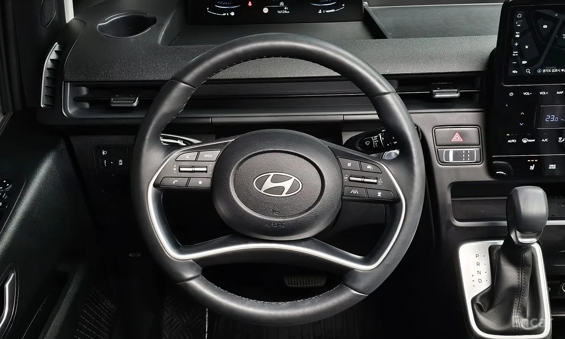 Фото 15 - Hyundai Staria