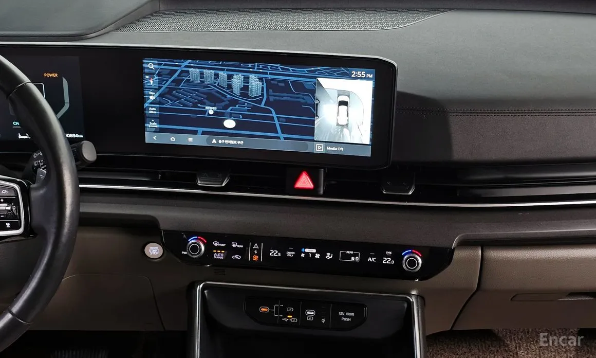 Фото 14 - Kia Carnival