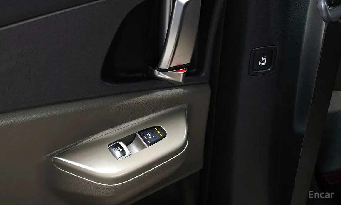 Фото 19 - Kia Carnival