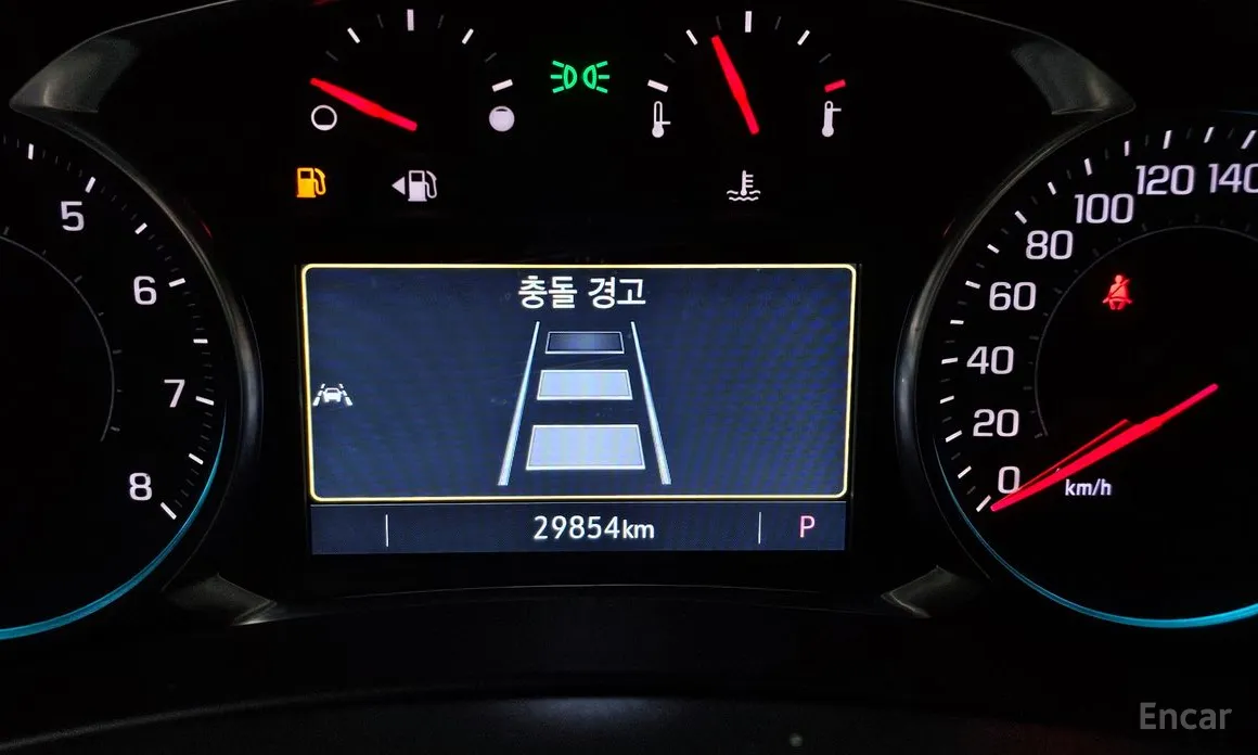 Фото 8 - Chevrolet Equinox