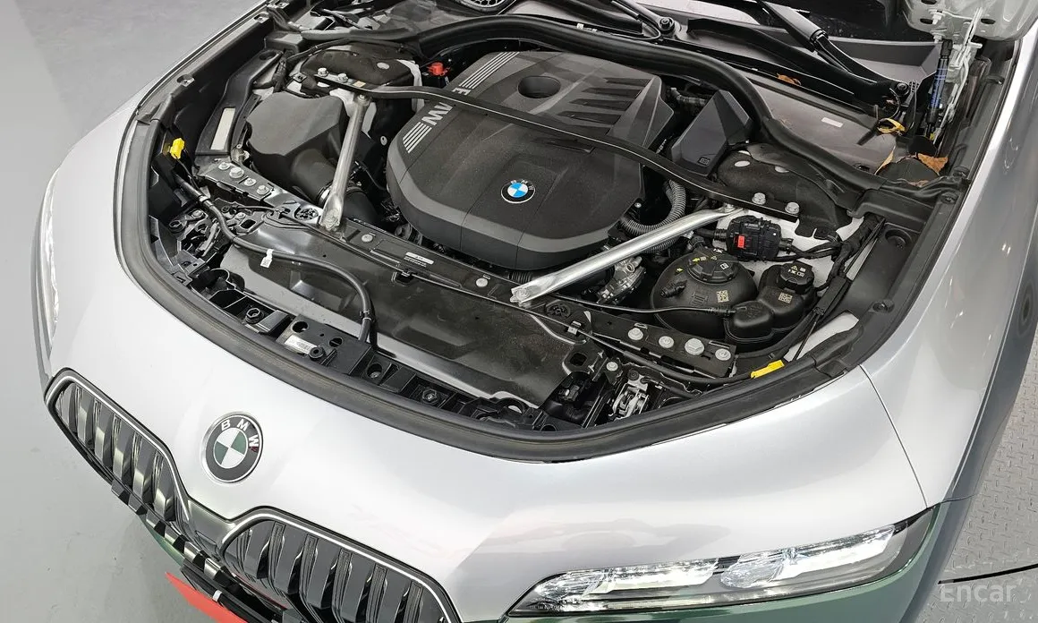 Фото 6 - BMW 7 Series