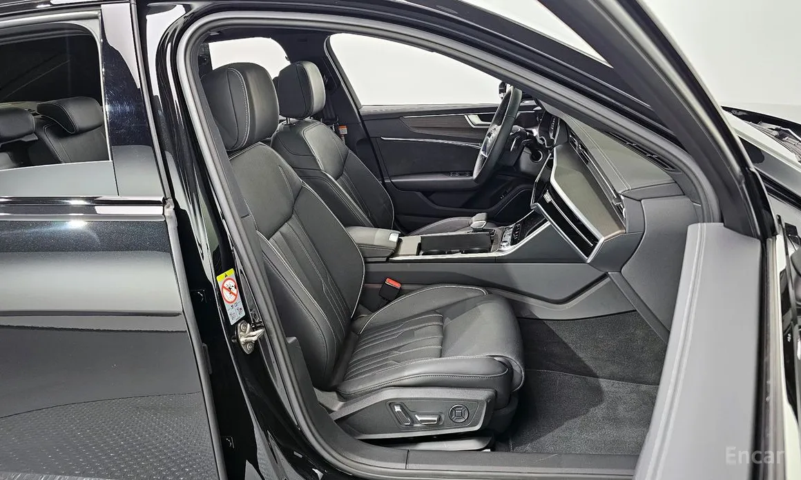 Фото 12 - Audi A6