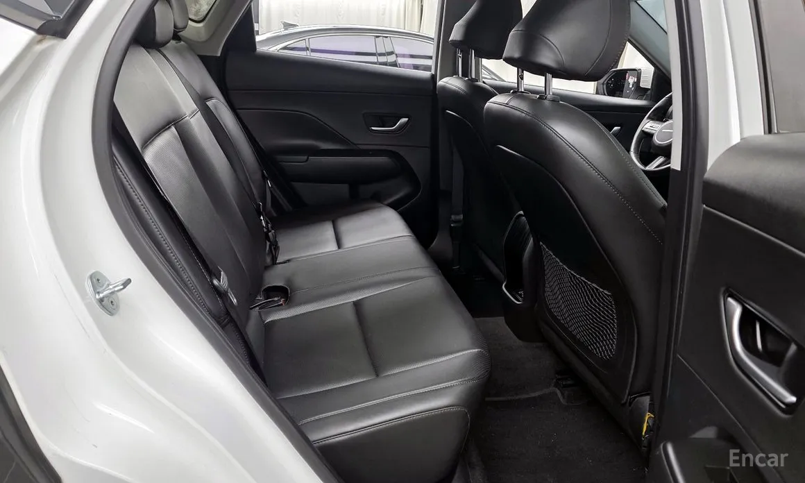 Фото 12 - Hyundai Kona