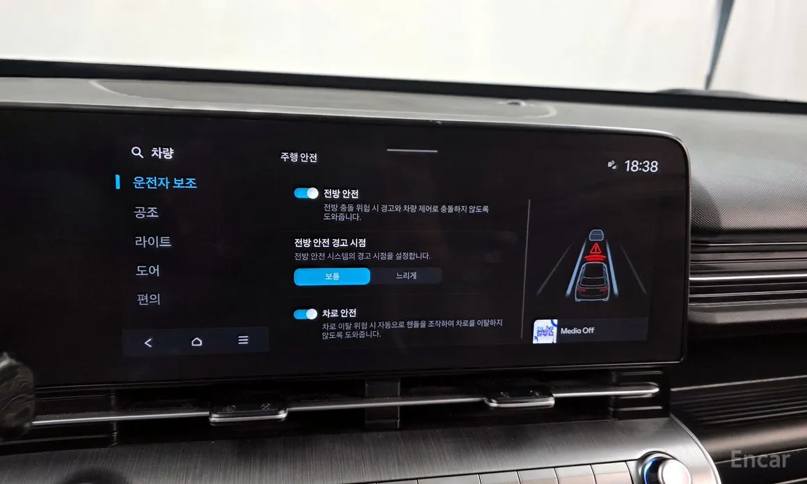 Фото 16 - Hyundai Kona