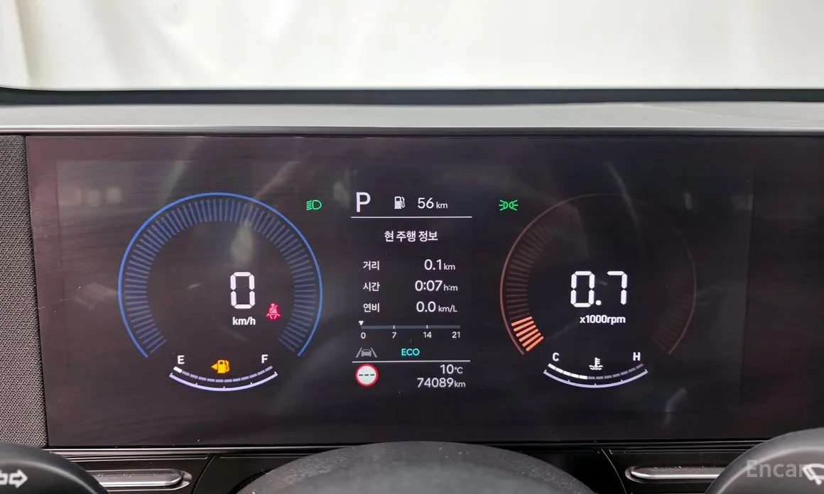 Фото 8 - Hyundai Kona