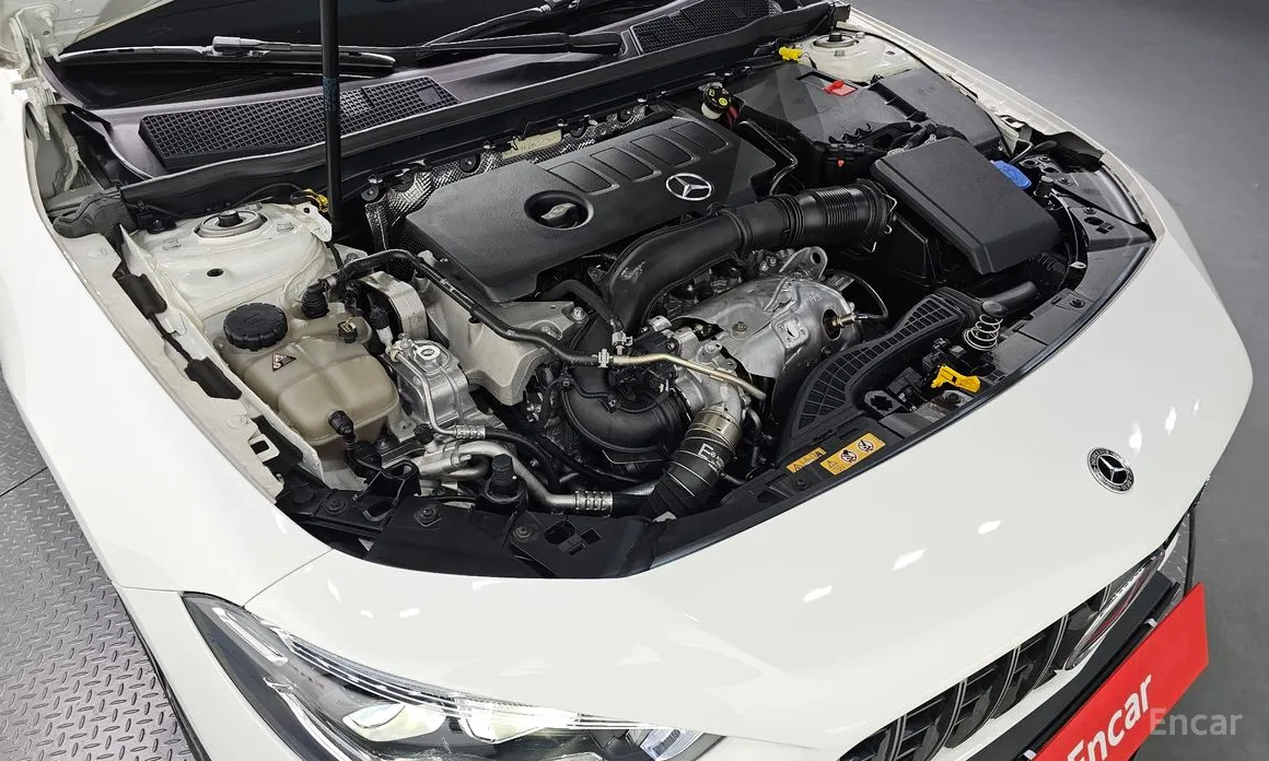 Фото 6 - Mercedes-Benz CLA-Class