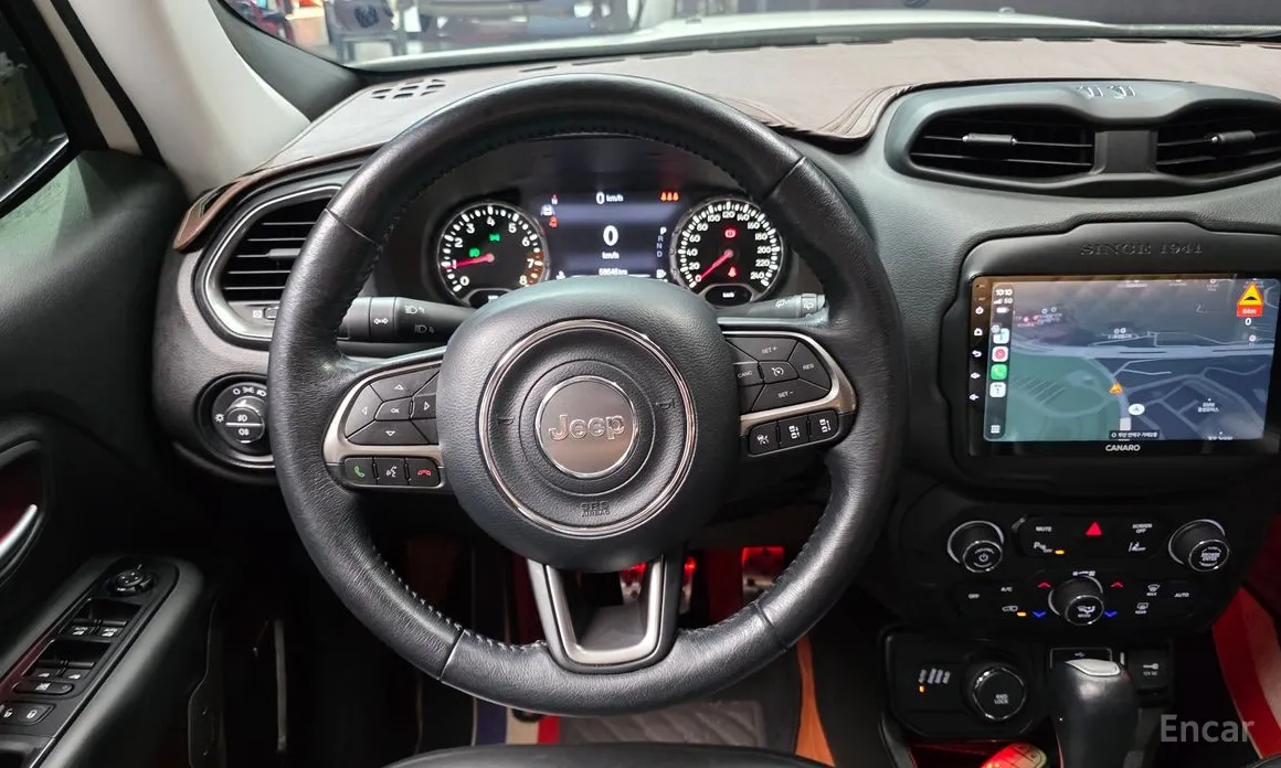 Фото 13 - Jeep Renegade