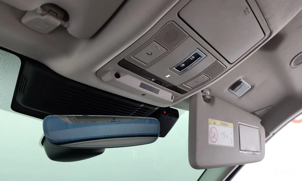 Фото 17 - Land Rover Discovery Sport