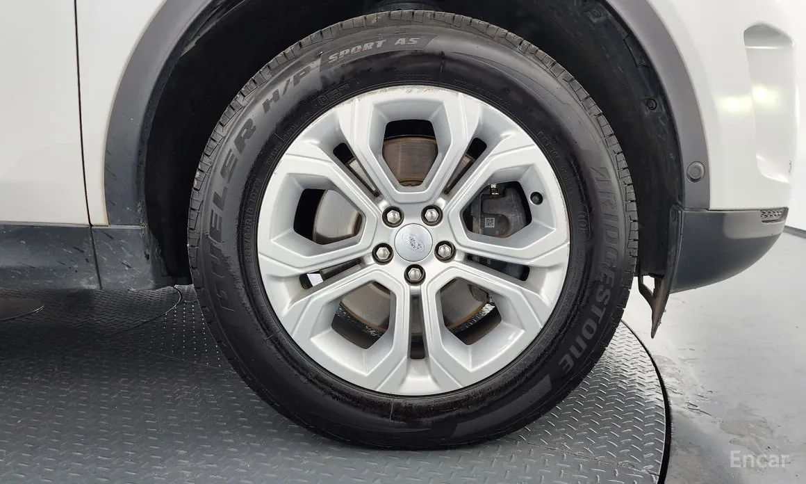 Фото 5 - Land Rover Discovery Sport