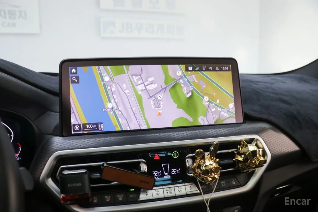 Фото 16 - BMW X4