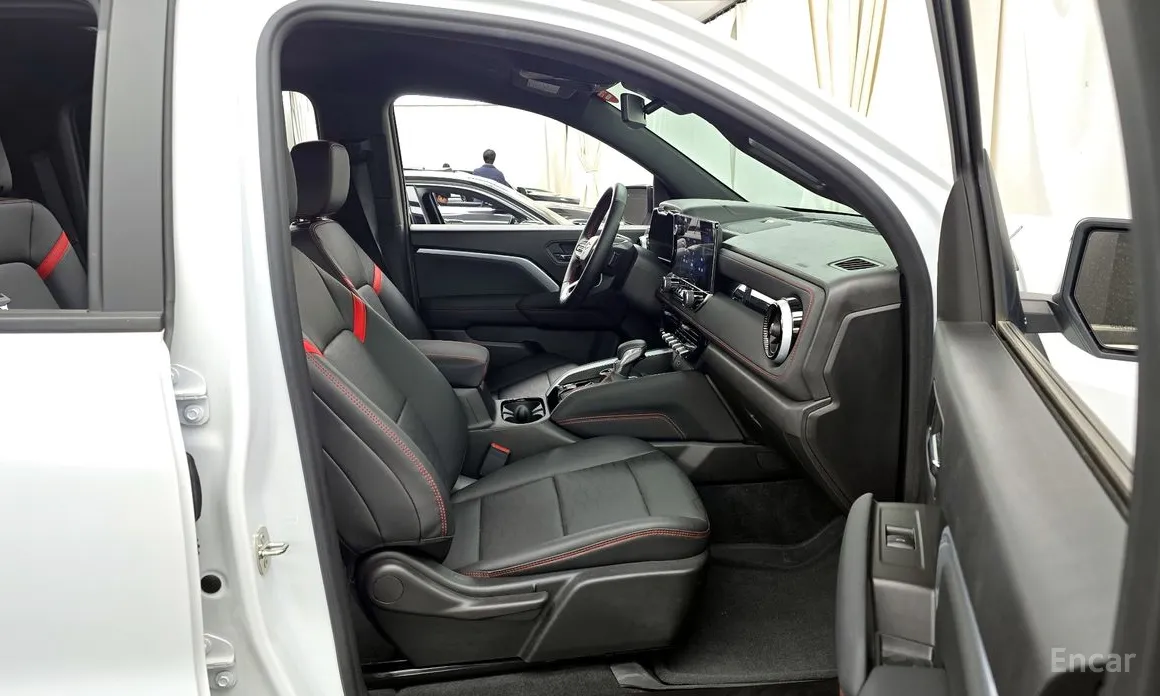 Фото 11 - Chevrolet Colorado