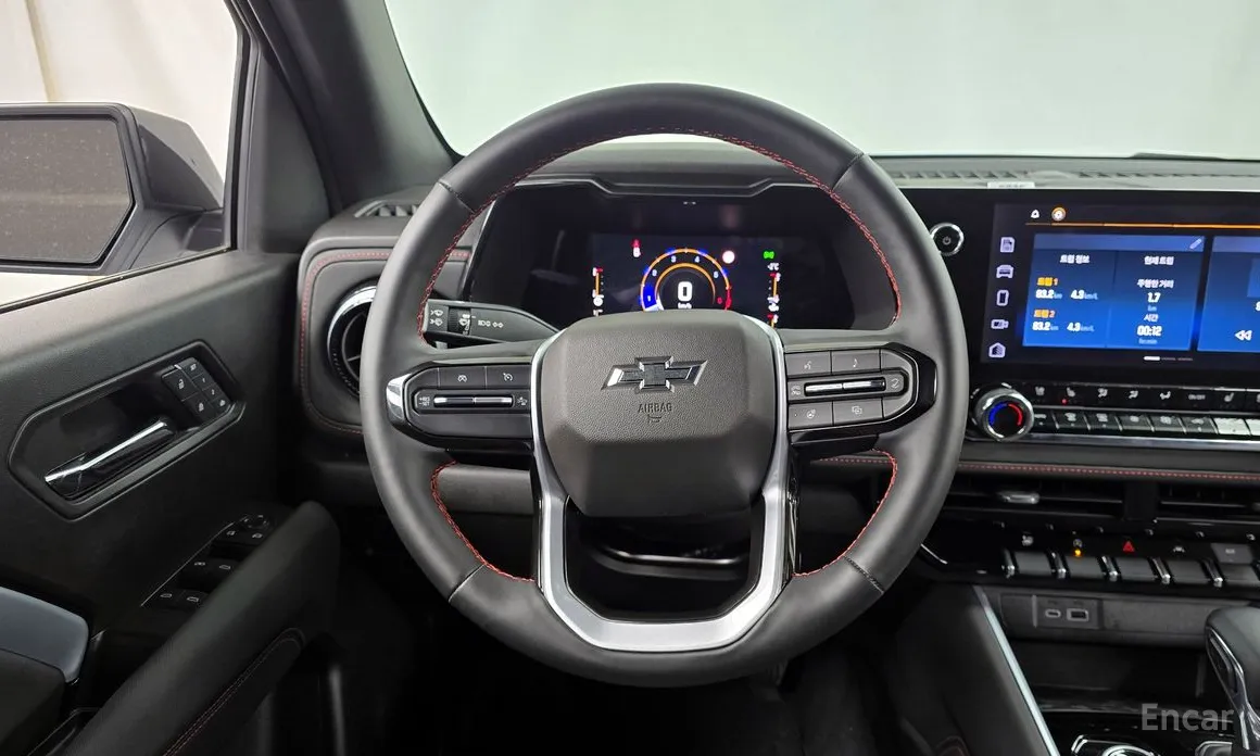 Фото 13 - Chevrolet Colorado