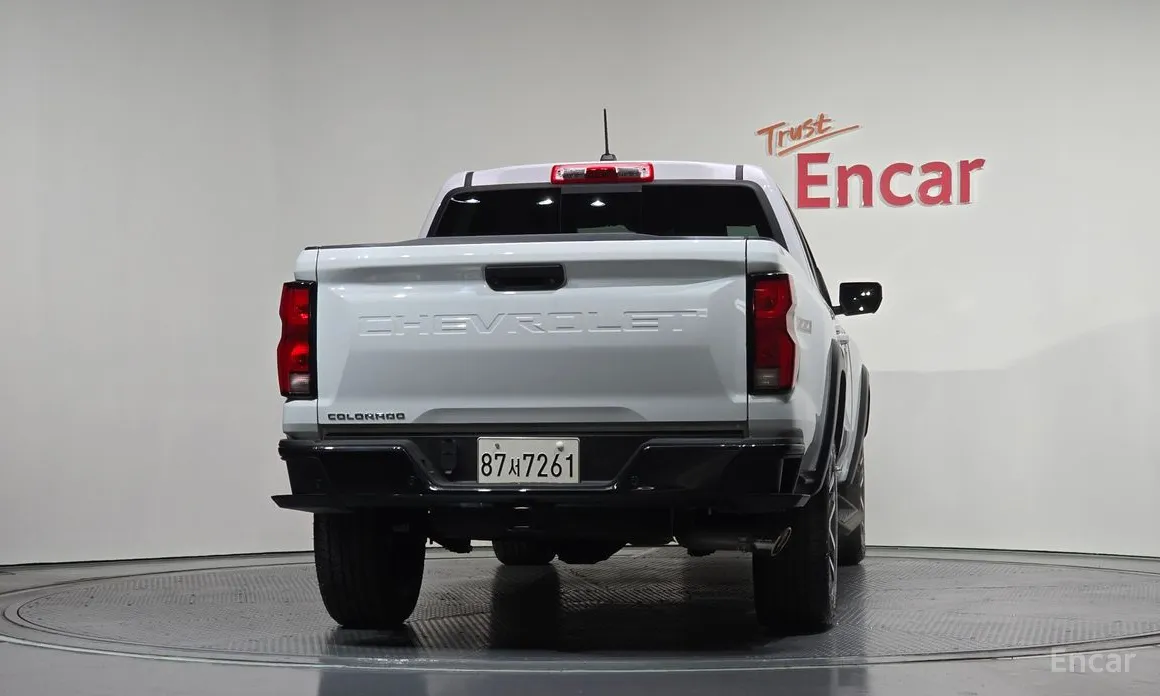 Фото 4 - Chevrolet Colorado