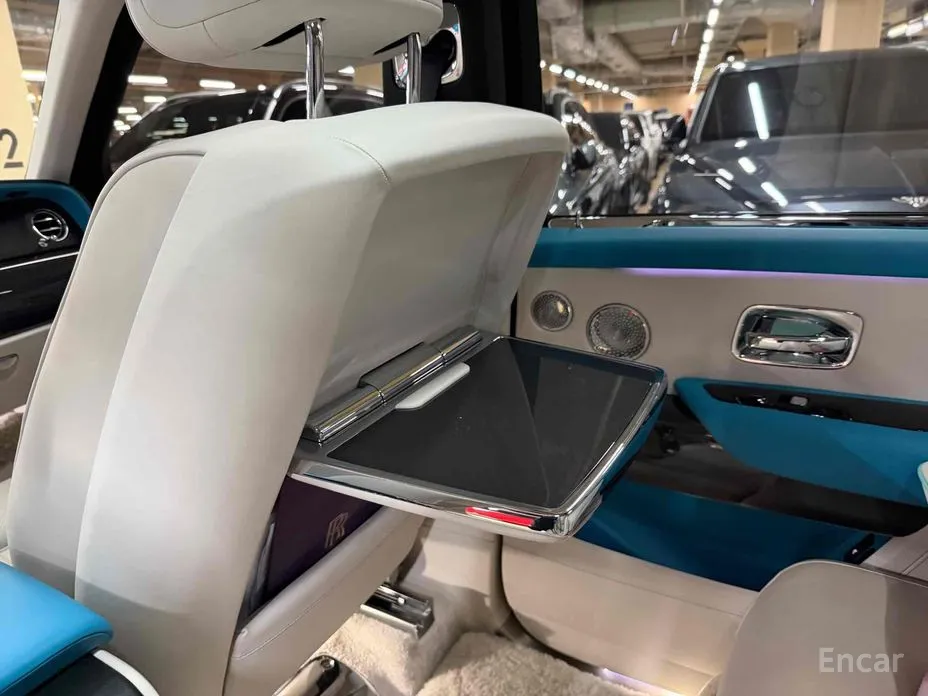 Фото 12 - Rolls-Royce Cullinan