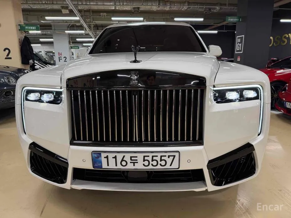 Фото 2 - Rolls-Royce Cullinan