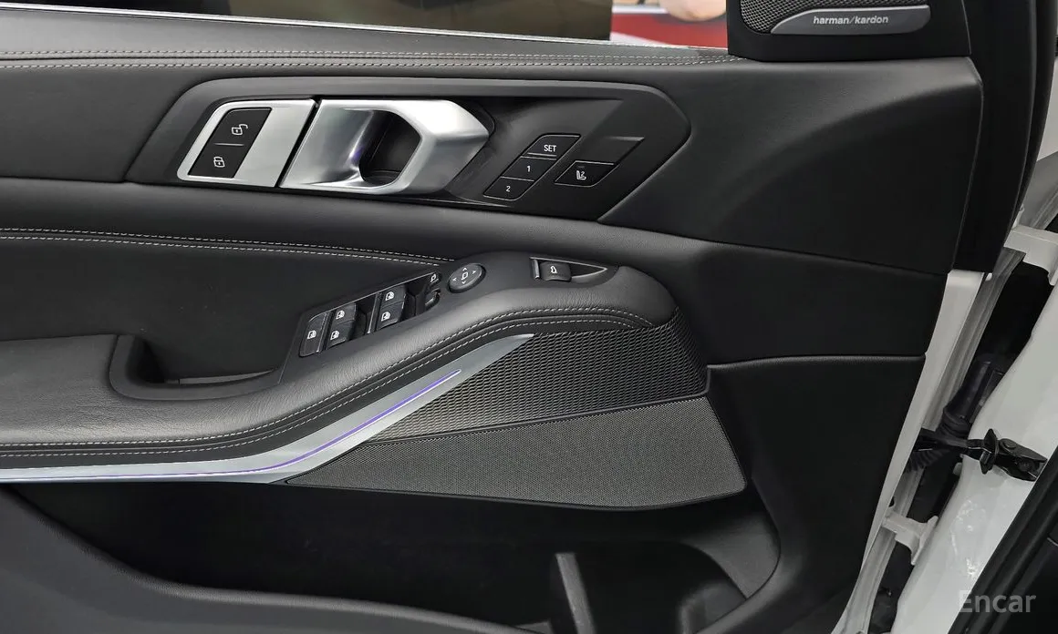 Фото 18 - BMW X5