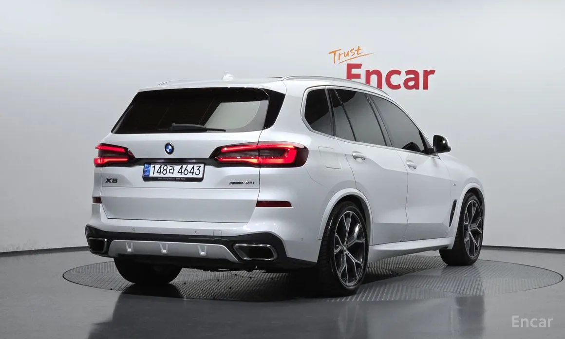 Фото 2 - BMW X5