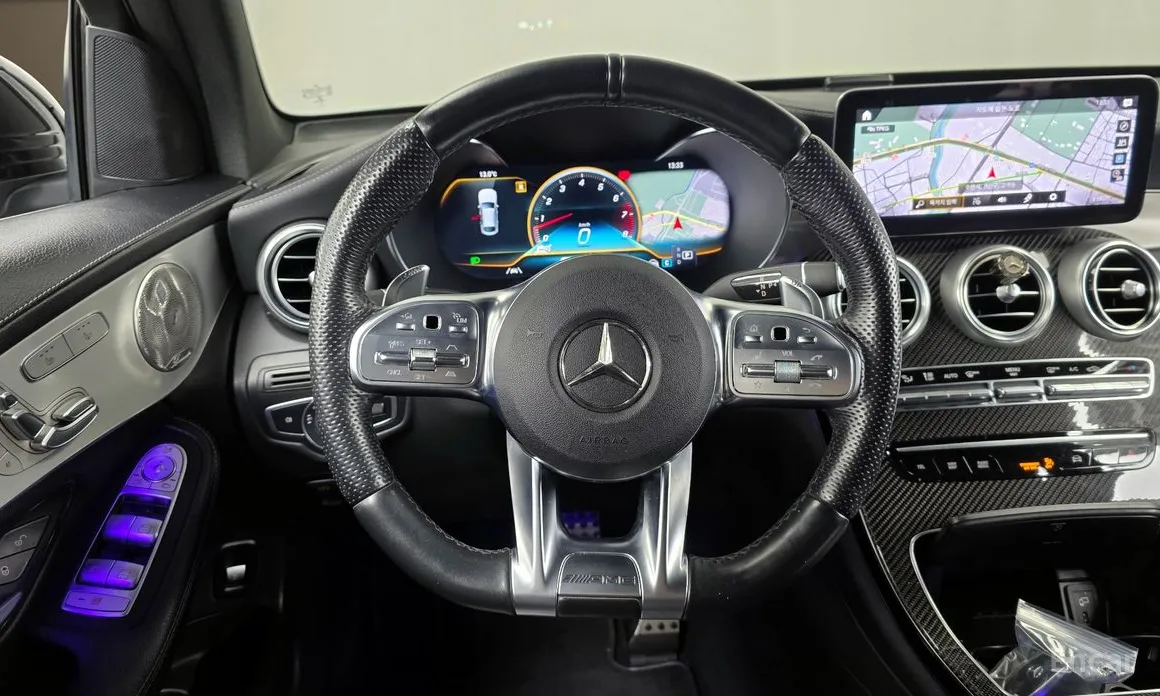 Фото 13 - Mercedes-Benz GLC-Class