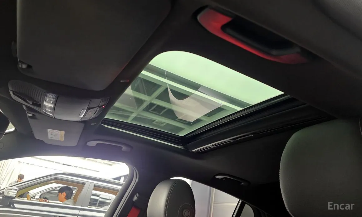 Фото 18 - Mercedes-Benz GLC-Class