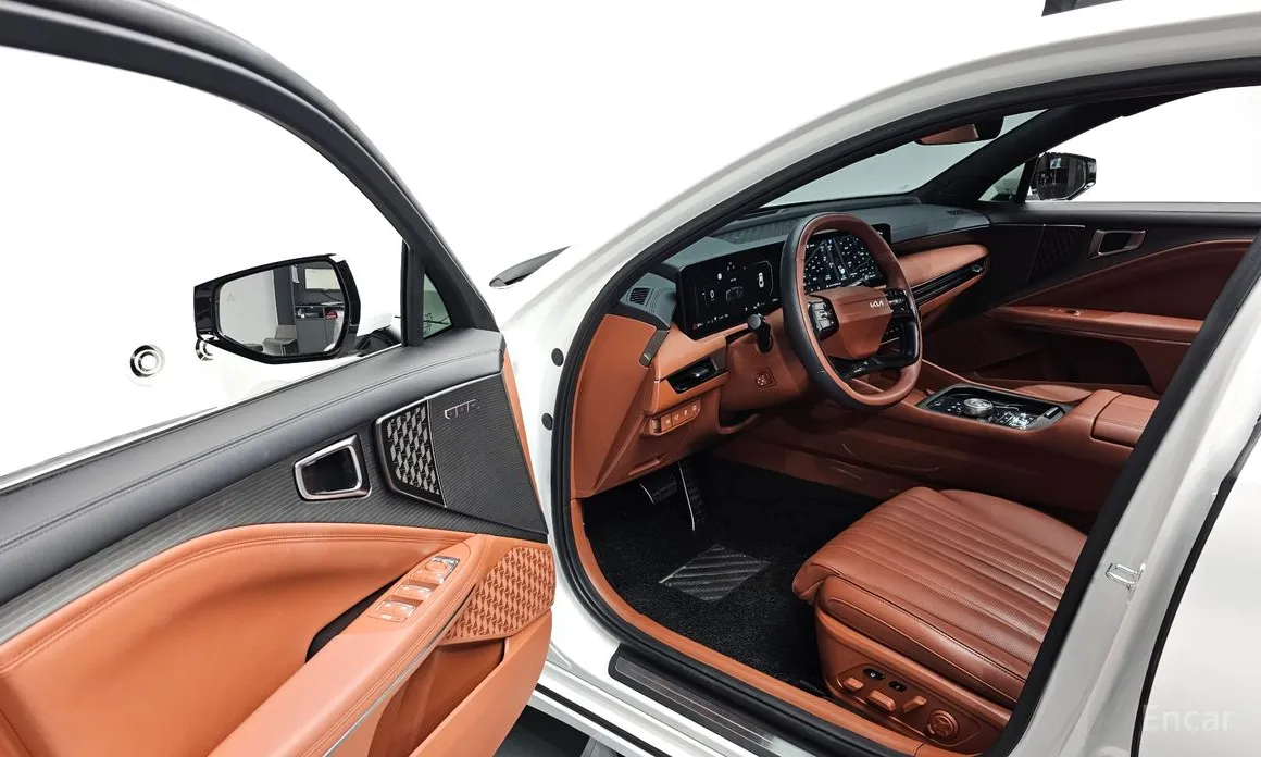 Фото 11 - Kia K8